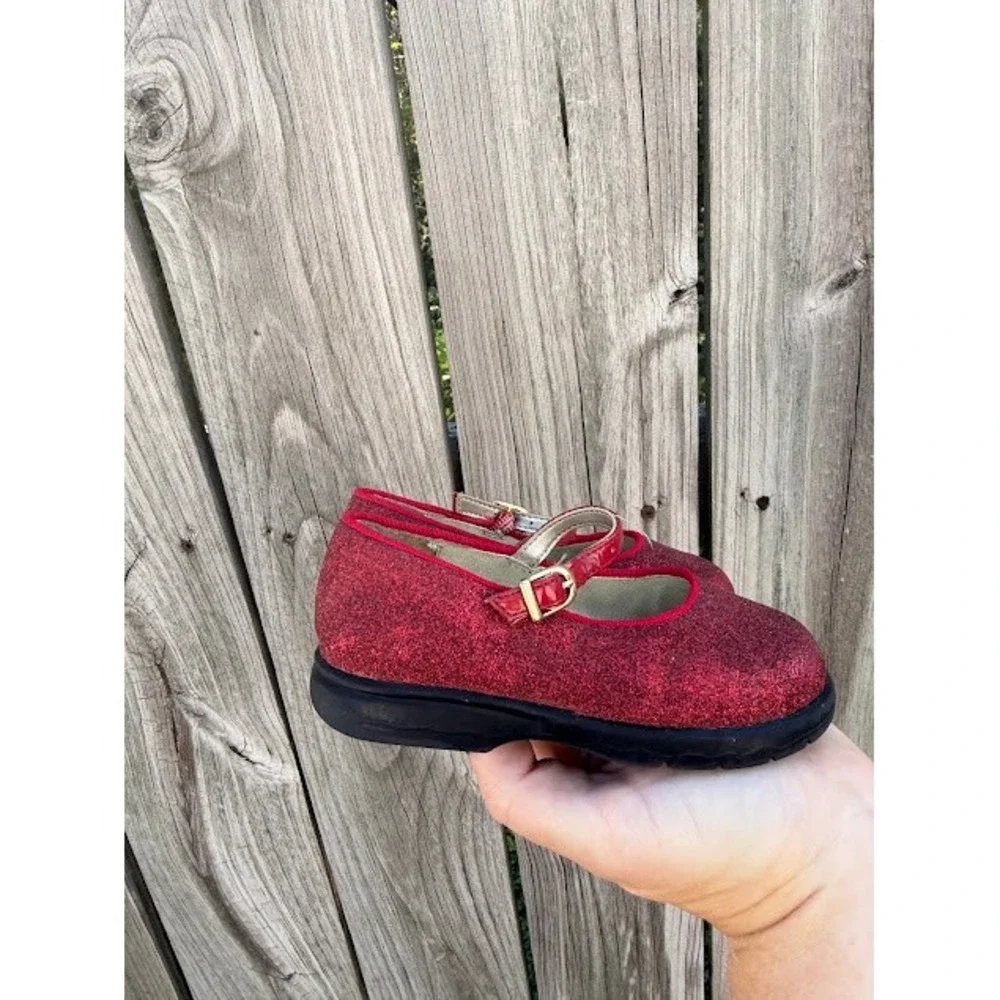 Vintage Glitter Dorothy McKids Mary Jane Shoes Size 6 Red Sparkly Buckle Flats